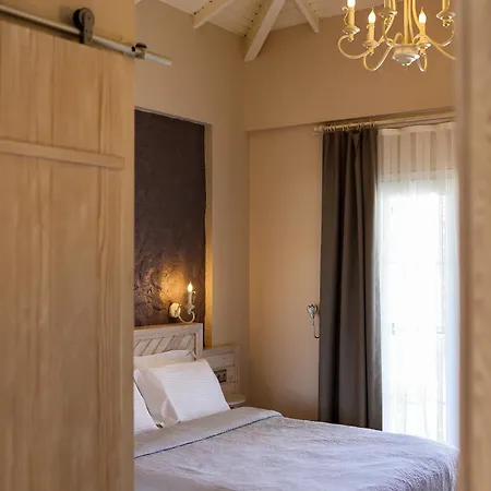 Marin Hotel *
