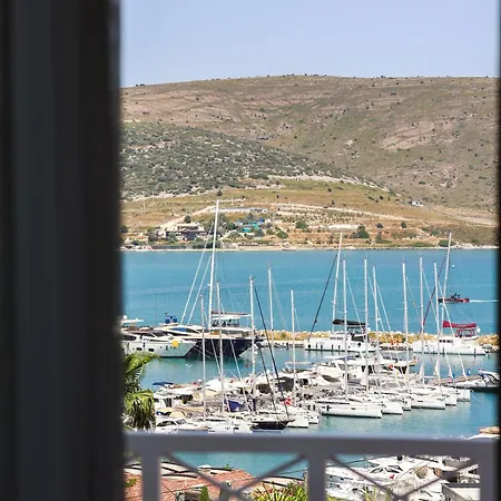 Marin Ξενοδοχείο *