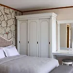 Hotel Marin *